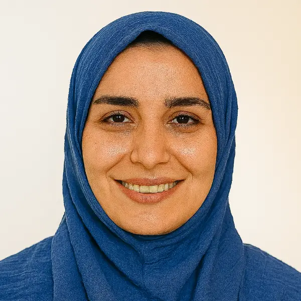 نسترن خادمی